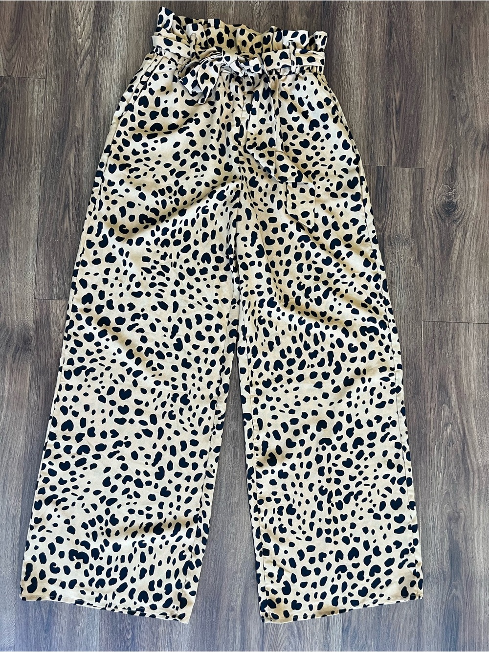 Women’s Beige Leopard Print Paperbag Waist Pants